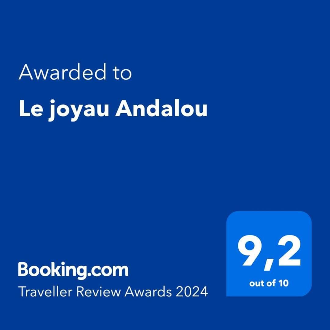 Le Joyau Andalou Apartment เอสเตโปนา ภายนอก รูปภาพ